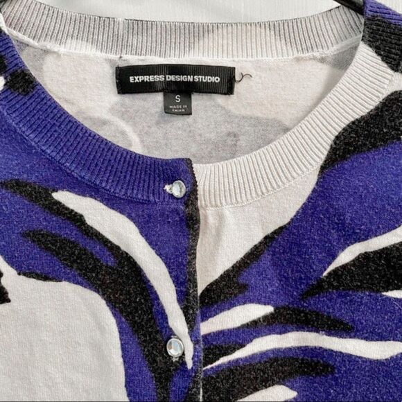 Express Design Studio Women's Floral Print Cardigan Sweater - Picture 3 of 3